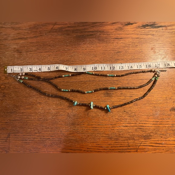 Vintage turquoise beaded multilayered necklace - Picture 3 of 3